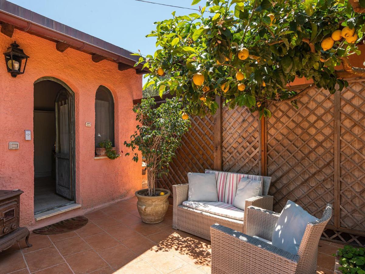 Guest House Villa Verde - Short Term Room Rentals Torre delle Stelle Exterior foto